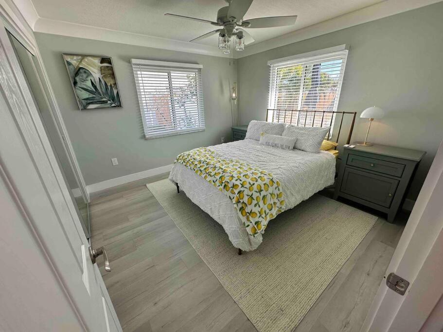 New Dog Paradise - Near The Beach Img & Downtown Bradenton Esterno foto