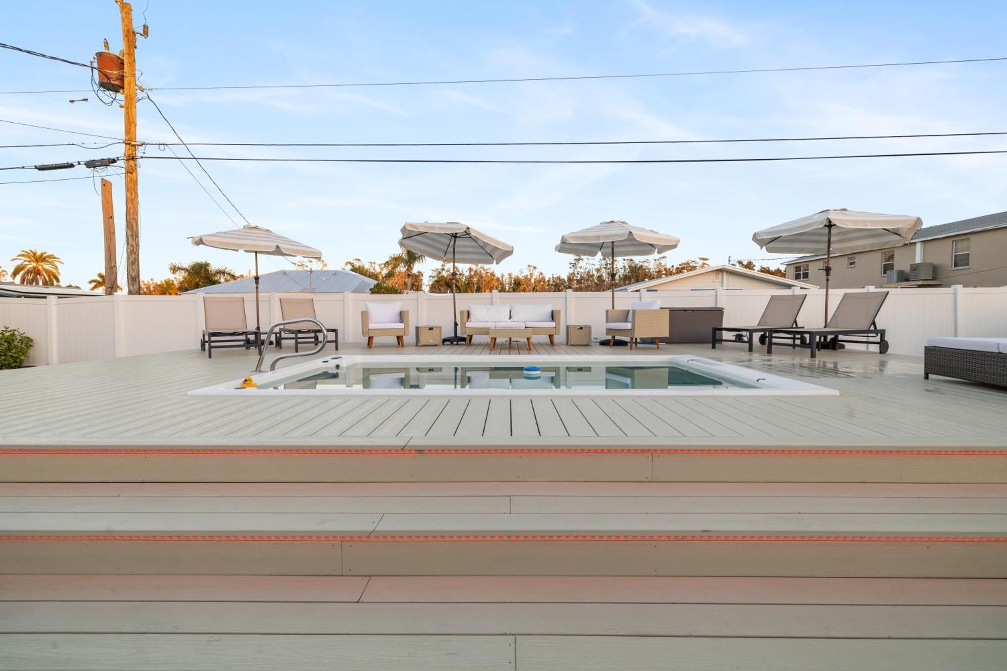 New Dog Paradise - Near The Beach Img & Downtown Bradenton Esterno foto